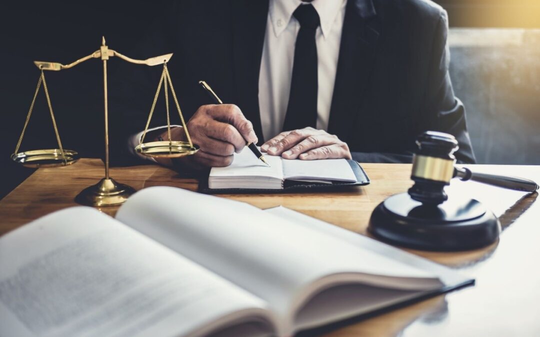 Difference between arbitration and judiciary